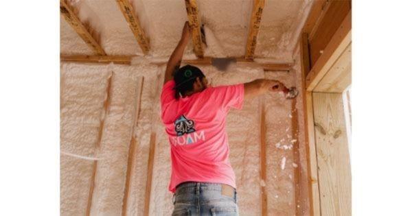 iFOAM Franchise Welcomes New Franchisee to St. Louis, MO.