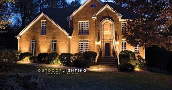 Outdoor Lighting Perspectives Franchise Close a Deal - IFPG